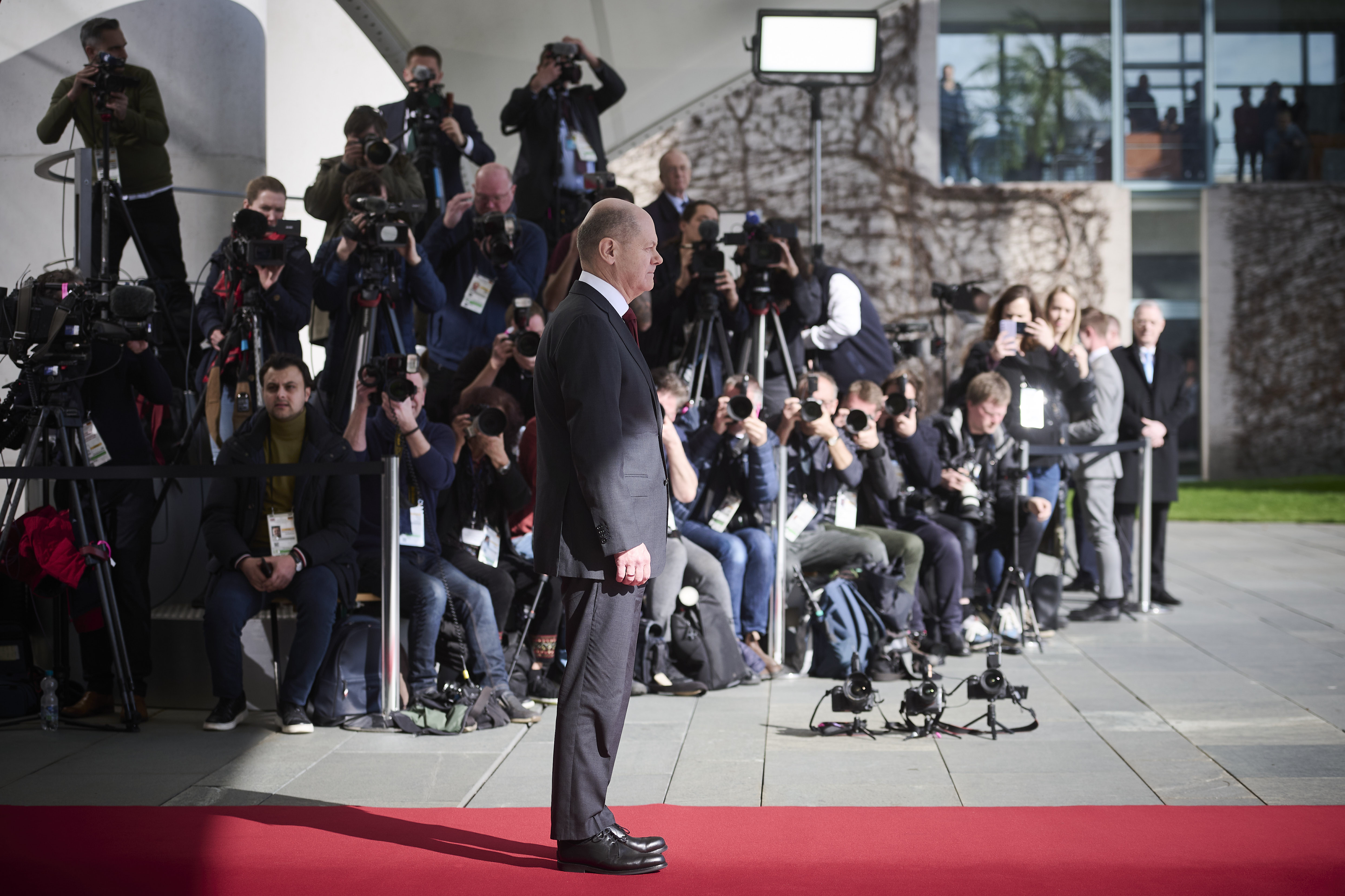 Olaf Scholz trifft König Charles III.
