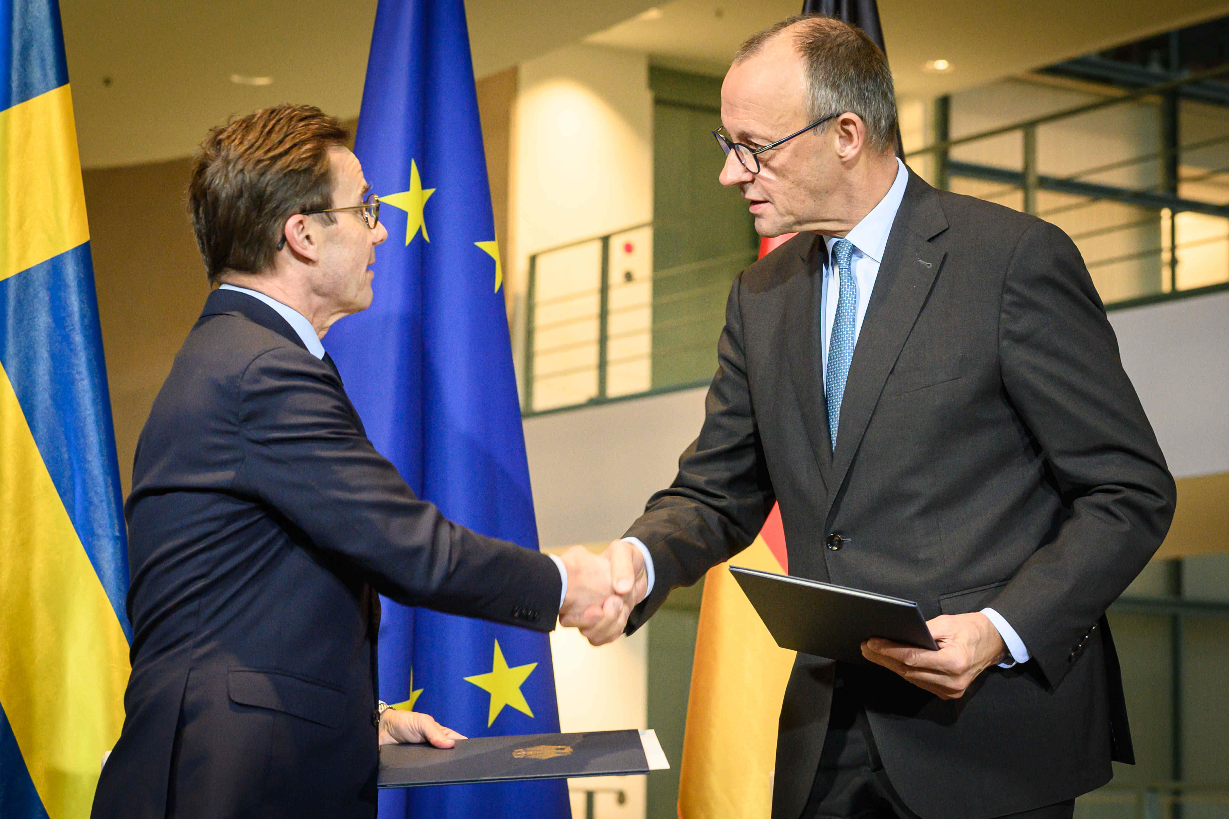 Berlin, Friedrich Merz trifft Ulf Kristersson