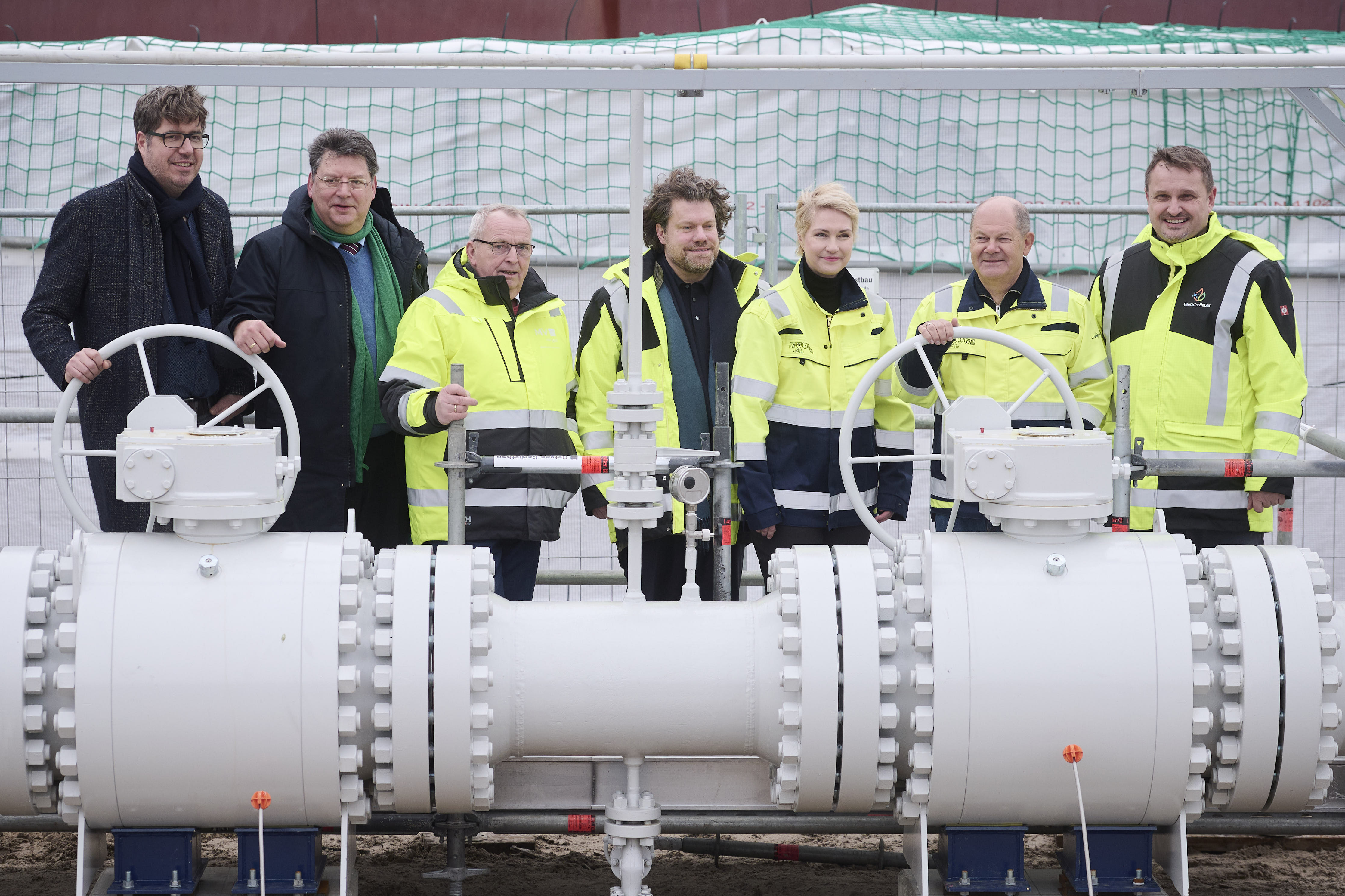 20230114_AdoraPress_LNGLubminScholz_2159