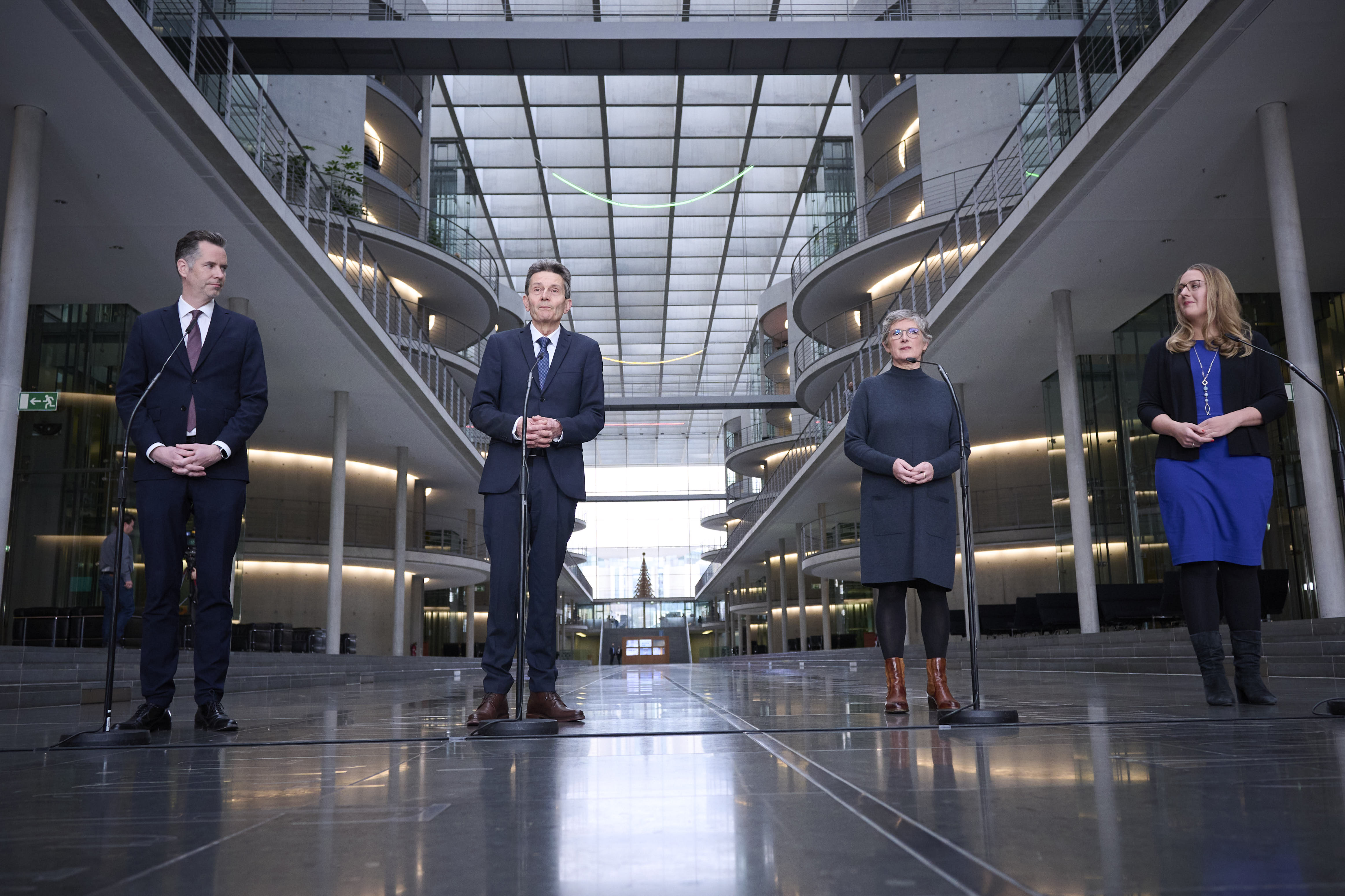 20221207_AdoraPress_Pk1JahrAmpel_1610