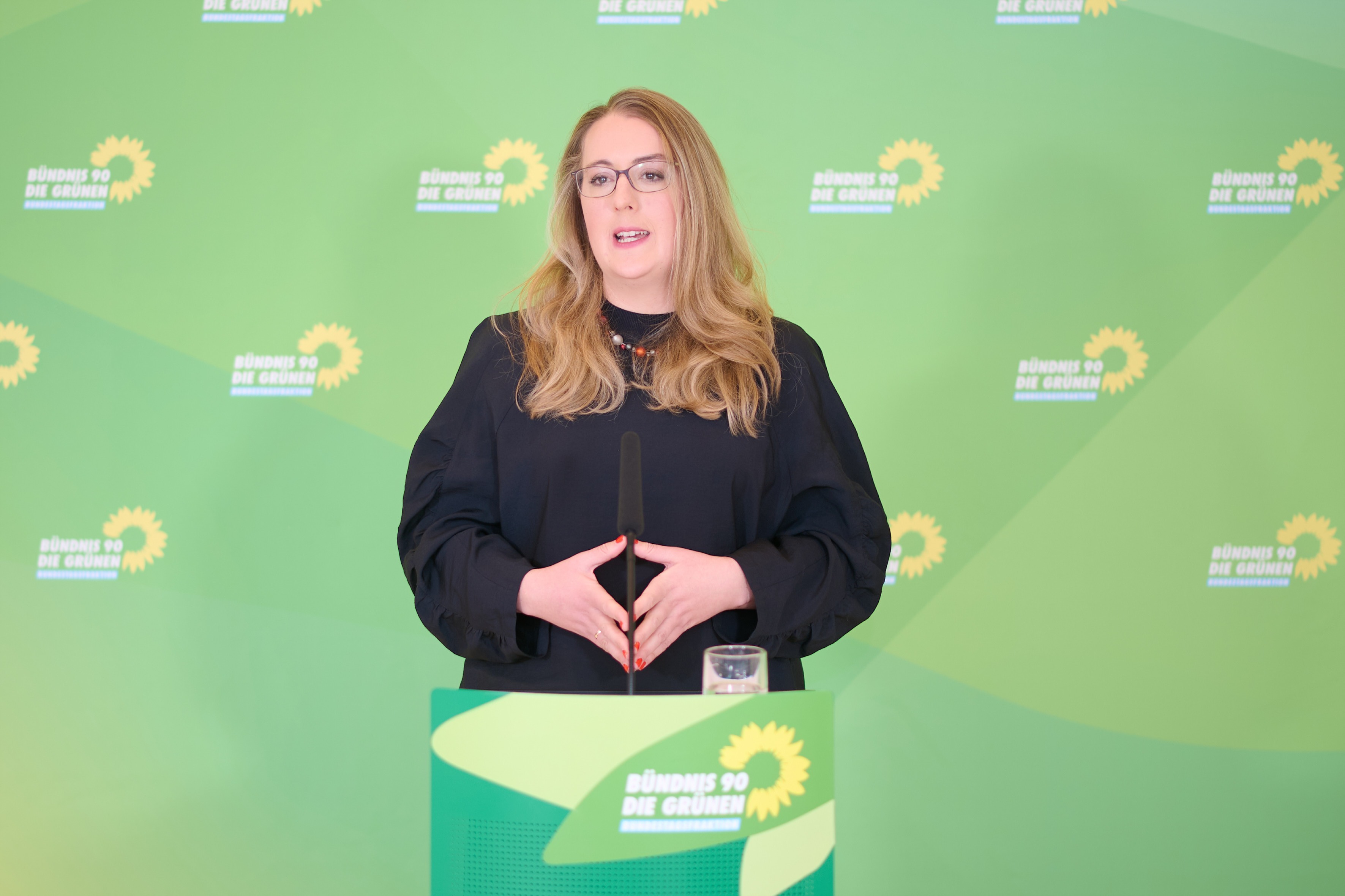 20220215_AdoraPress_PkFraktionenBundestag1502_180