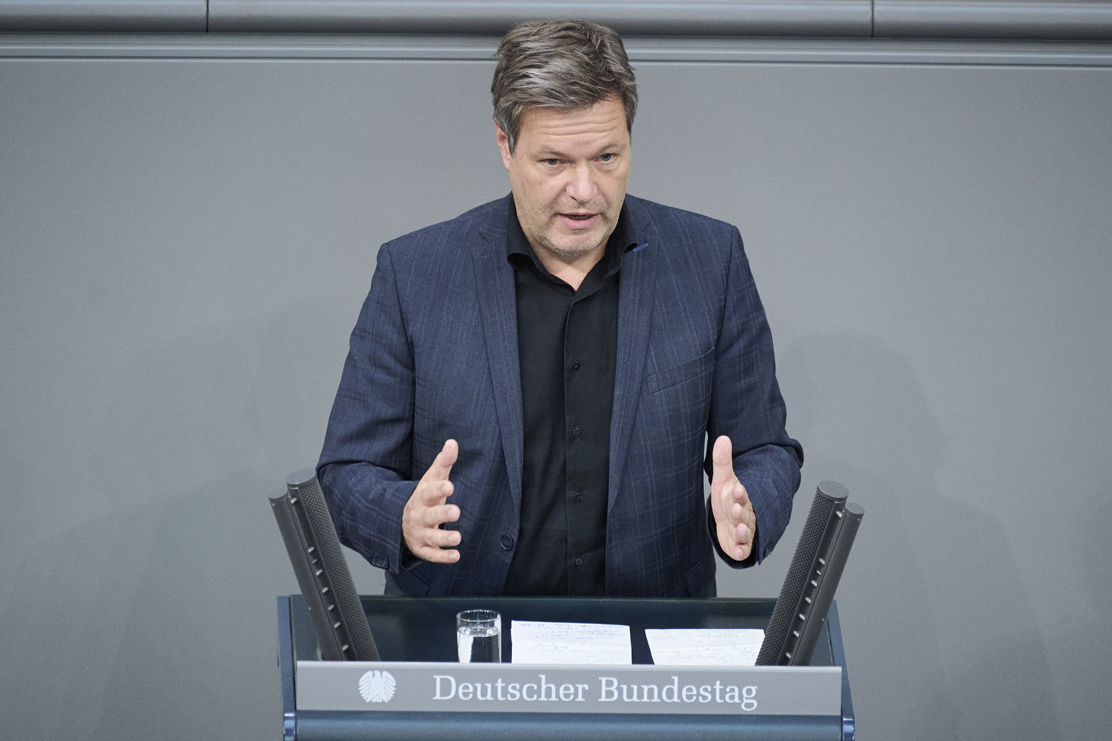 Plenarsitzung im Bundestag in Berlin